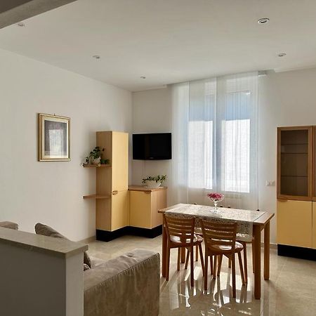 Il Blu Di Laveno Apartment Exterior foto